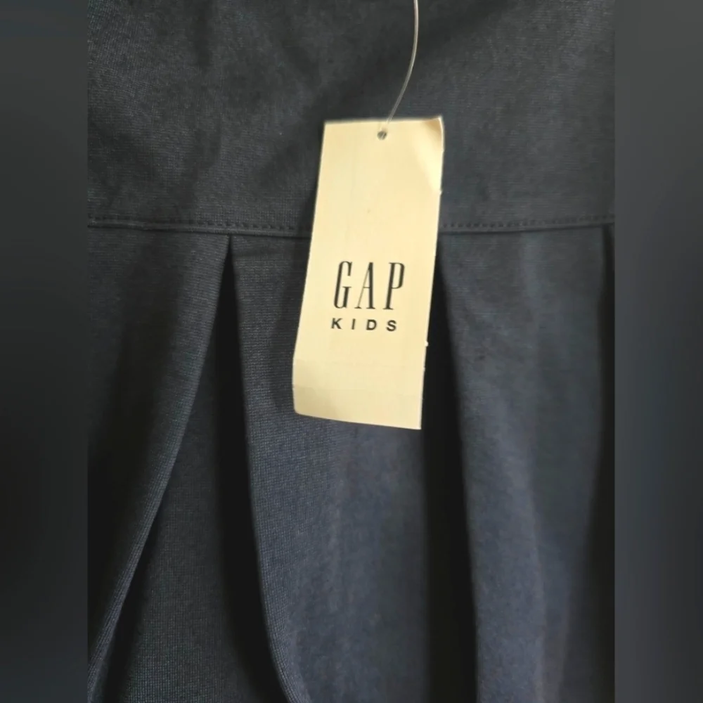 NWT! GAP, Kids Uniform Pleated Skirt, True indigo, XS (4/5)